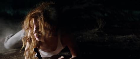 Naked Shannon Ashlyn In Wolf Creek