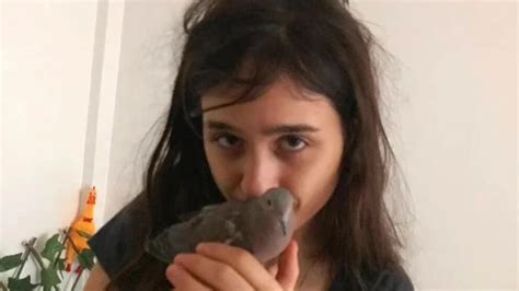 La Pareja Que Se Conoció Por El Amor A Las Palomas Y Creó Un Santuario Porteño Para Curar Aves