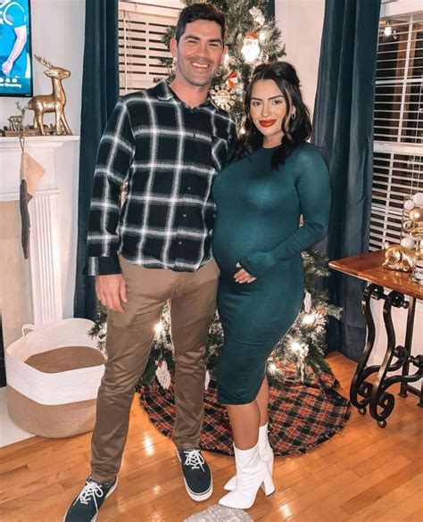 Pregnant Floribama Shore Star Nilsa Prowant Is Engaged