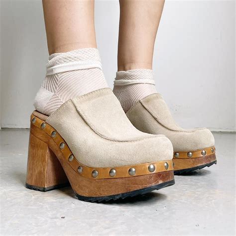 90s Vintage Platform Beige Suede Clog Mule Heels Depop Heeled