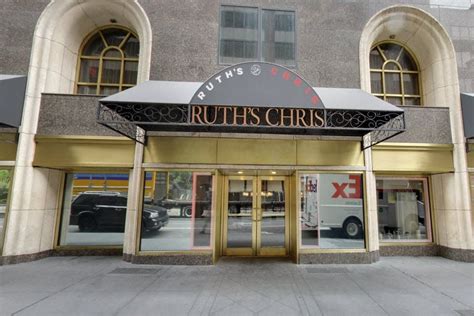 Ruth’s Chris Steak House Virtual Restaurant Concierge