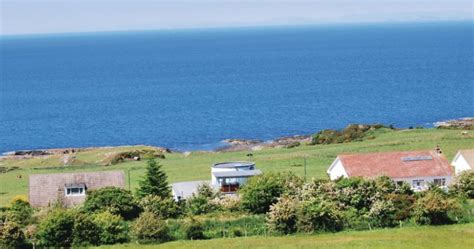 Cottages with Hot Tubs in Scotland - Historic UK