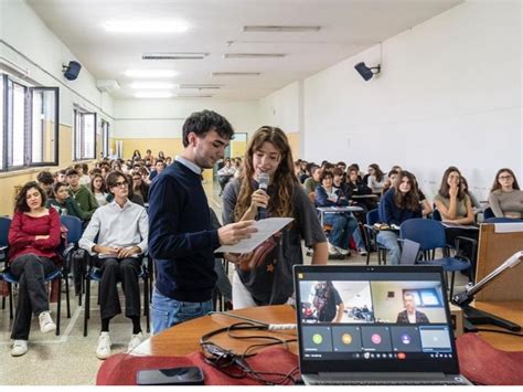 Mercoled Dicembre A Tricase Per Scuola Di Educazione Civica Il