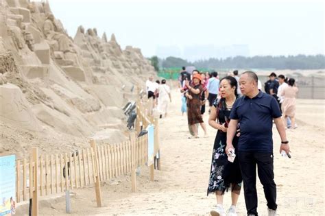 福建长乐：夏季滨海旅游不断“升温”