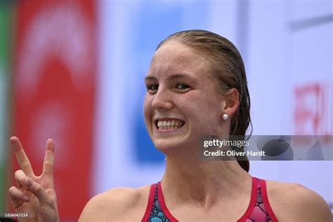 Isabel Gose of Germany reacts after the Women's 800m Freestyle Final ...