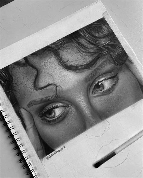 Portrait Drawing By Pencils And Charcoal رسم بورتريه بالرصاص والفحم