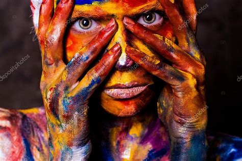 Canvas Girl Human face with Art body painting — Stock Photo ...