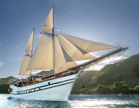 Komodo S Newest Liveaboard By Scuba Junkie