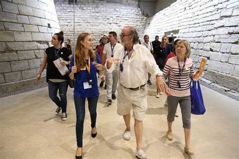 Visita Guiada Acesso Priorit Rio Ao Museu Do Louvre Hellotickets