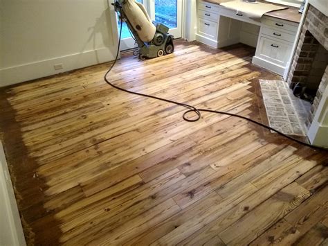 Putting A Custom Blended Stain On These Beautiful Antique Heart Pine Floors On S Nix Works