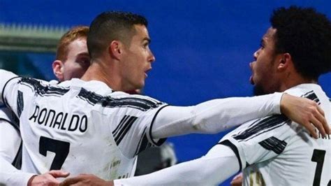 Hasil Juventus Vs As Roma Ronaldo Pangkas Jarak Dengan Inter Milan Di