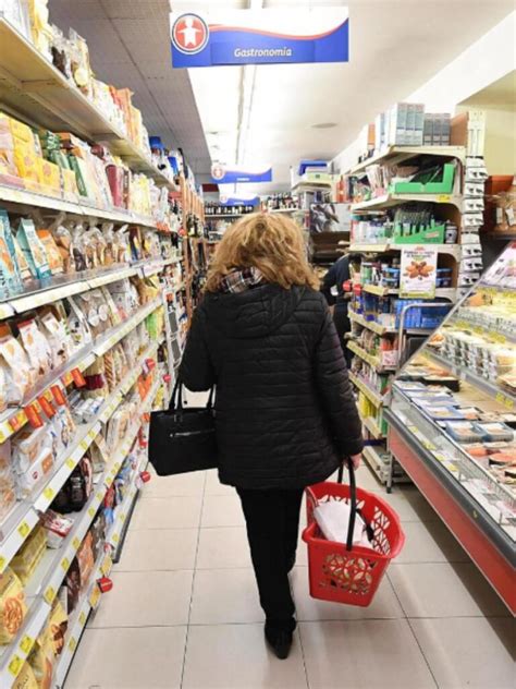 Quali Supermercati E Negozi Saranno Aperti Il E Dicembre