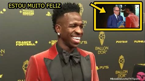 Oha o que Vinicius Júnior falou após receber Prêmio Sócrates na entrega