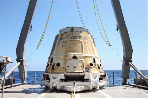 Spacexs Dragon Cargo Capsule Returns From The Space Station Loaded