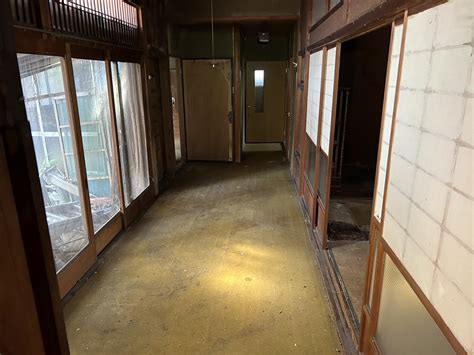 奈良県香芝市にて 家屋解体に伴う残置物撤去作業をおこなってまいりました 解体業者様よりご依頼 大阪の遺品整理・生前整理専門会社「クリーン