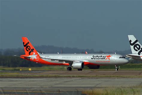 Vh Ofq Jetstar A321lr At Bne 15march2023 Long Distance Ph Flickr