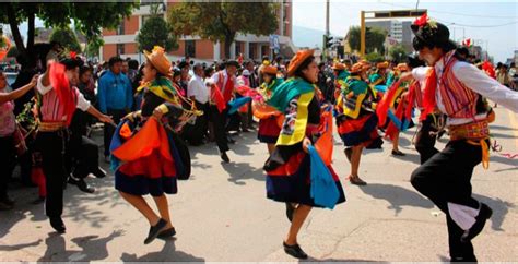 Danza Huaylas Antiguo danza de la sierra del Perú