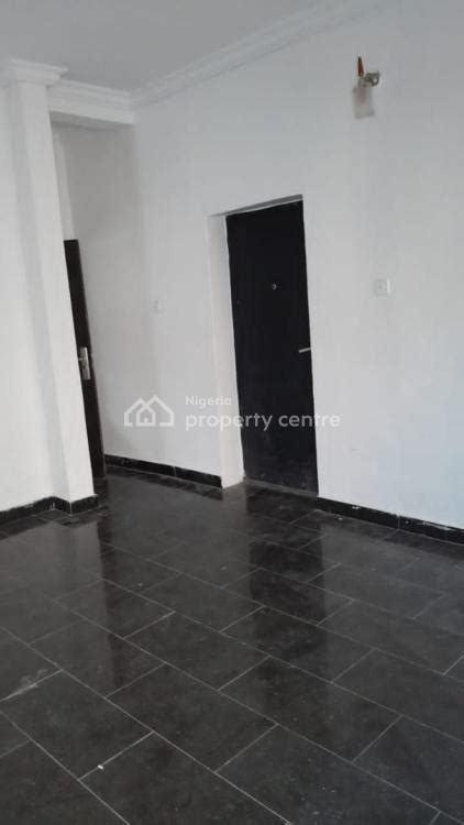 For Rent A Luxury Well Finished Bedroom Flat Off Mobil Road Ilaje