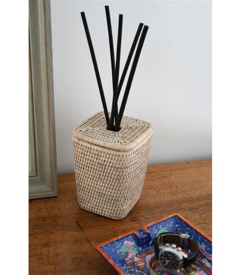 Cache pour diffuseur à parfum Paw rotin blanc cérusé Rattan Wicker