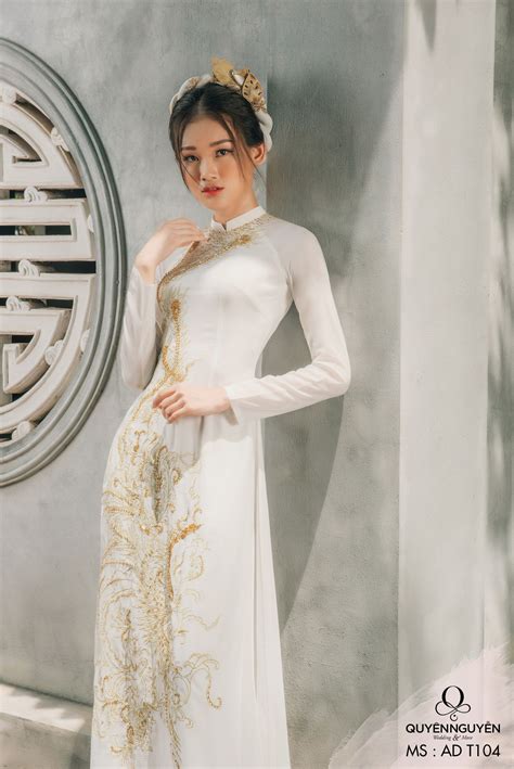 Áo Dài Màu Trắng Ad T104 Quyên Nguyễn Bridal Áo Dài Phong Cách