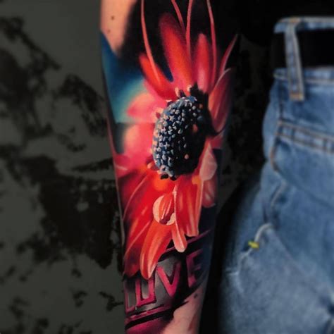 Hyper Realistic Flower Tattoos