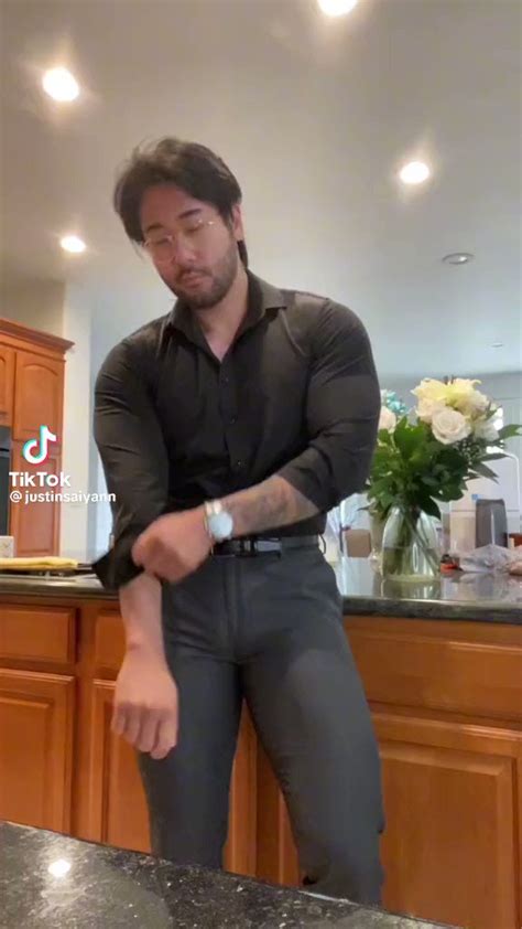 Phobos On Twitter This Guy Vs That Horny Ass Cook