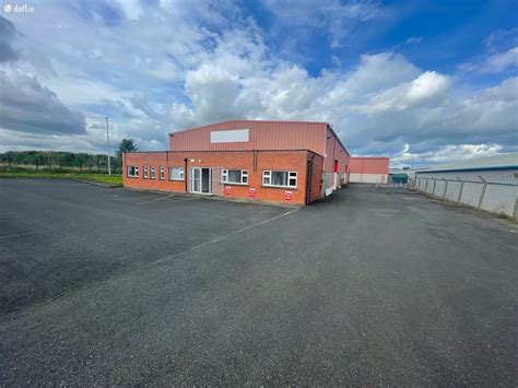 Substantial Warehouse 1 050 Sq M 11 302 Sq Ft Tullow Industrial