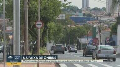 Bom Dia Cidade Ribeirão Preto Motoristas são flagrados andando em