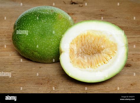 Unripe Passion Fruit High Resolution Stock Photography And Images Alamy