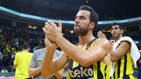 Fenerbahçe Beko dan açıklama Kararı saygıyla karşılıyoruz Basketbol