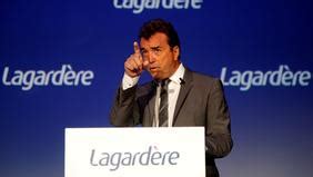 Groupe Lagardère après sa mise en examen Arnaud Lagardère se démet