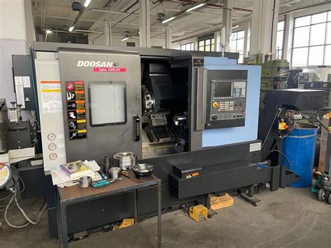 Cnc Turning Machine Doosan Lynx Lsyc Used Buy P