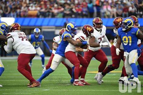 Photo Washington Commanders Vs Los Angeles Rams At Sofi Stadium