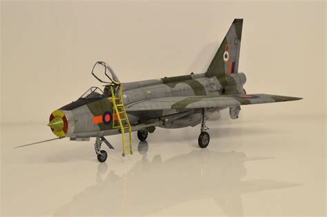 Trumpeter English Electric Lightning F Large Scale Planes