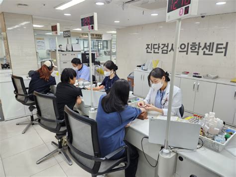 한국건강관리협회 부산동부검진센터동래 아동보육시설 금샘마을지역아동센터 사회공헌건강검진 실시 부산의 대표 정론지 국제신문