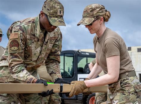 DVIDS Images 3rd AEW Airmen Conduct MRA Training During Exercise