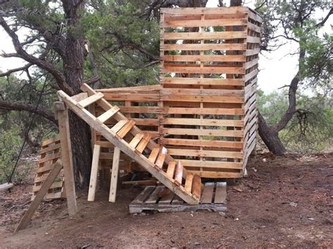 Pallet Treehouse Pallet Tree Houses Tree House Plans Tree House