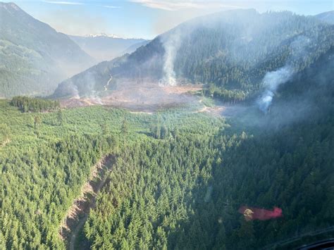 35 Hectare Wildfire Burning Outside Hope Off Highway 3 BC News