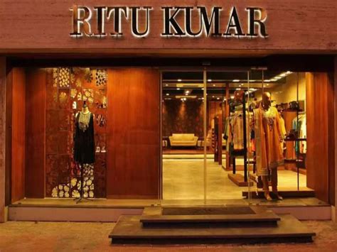 Ritu Kumar Logo