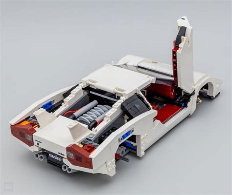 Review LEGO ICONS 10337 Lamborghini Countach 5000 Quattrovalvole