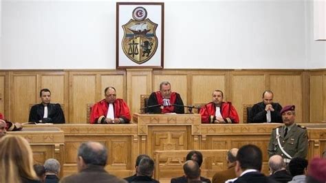 Tunisie Le tribunal administratif suspend lexécution de nombreuses