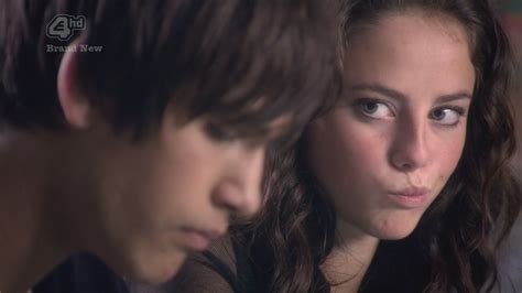 4x02 Freddie And Effy Photo 32189349 Fanpop