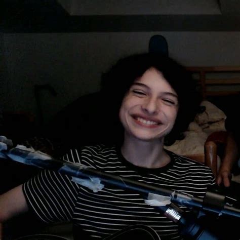 Pin Di Charlotte Su Finn Wolfhard Finn Futuro Fidanzato Amore Della