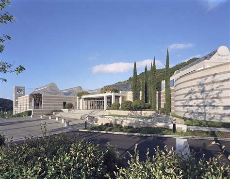 Skirball Cultural Center - Wikipedia