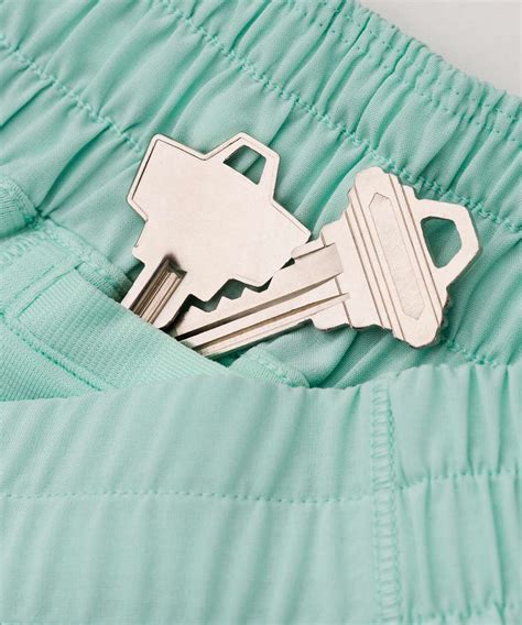 Lululemon Hotty Hot Short II 2 5 Toothpaste Lulu Fanatics