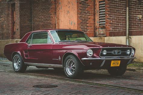 Cherry '67 Mustang Coupe