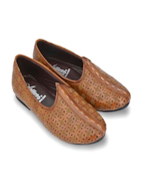 Buy Vellinto Men Euphoria Textured Lightweight Mojaris With Laser Cuts Casual Shoes For Men