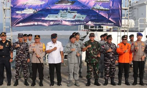 Gubernur Mi Hadiri Upacara Patroli Bersama Keamanan Dan Keselamatan