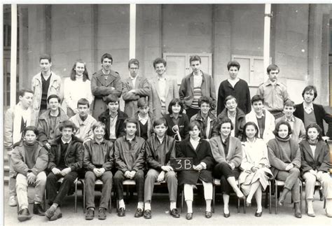 Photo de classe 3ème B de 1985 Collège Jules Verne Copains d avant