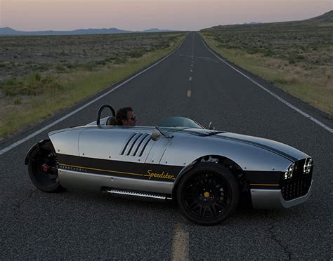 The Vanderhall Venice Gt Is A Half Car Half Motorcycle Nostalgic